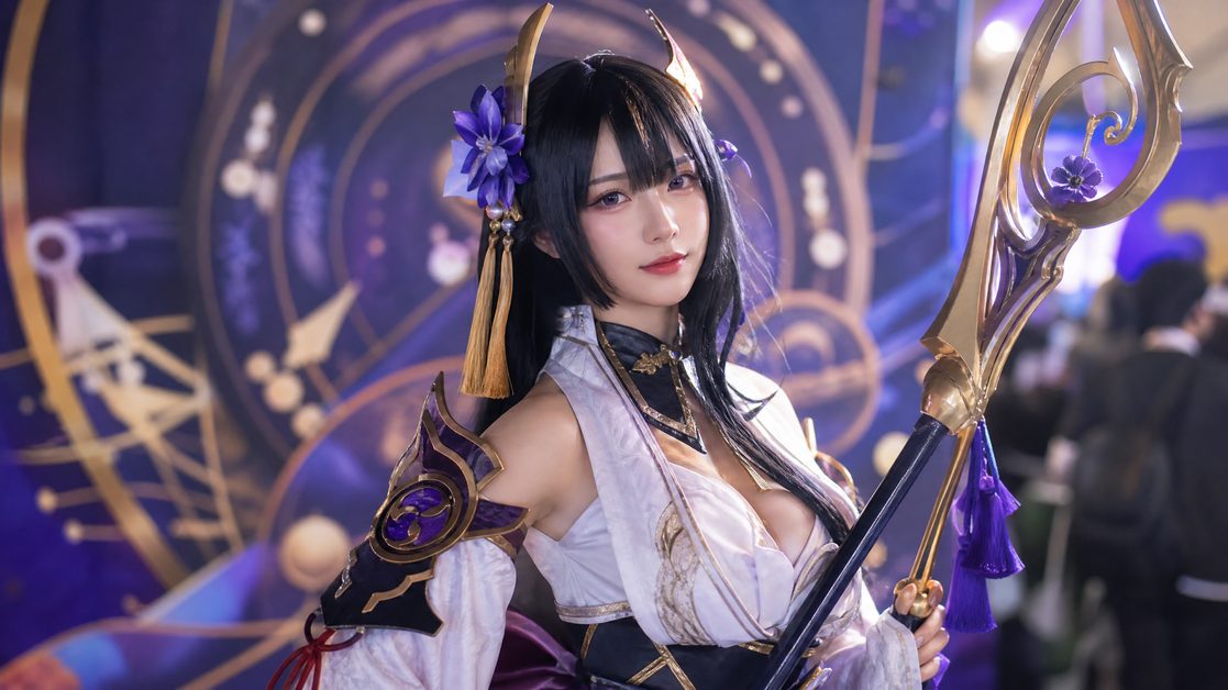 溏心 溏心:Cosplay视频教程 · 角色妆容制作与服装搭配视频演示